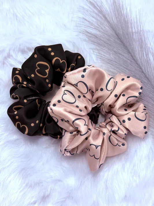 Soft elegant scrunchies. Elegant hair scrunchies. Medium size scrunchies. Handmade scrunchies.