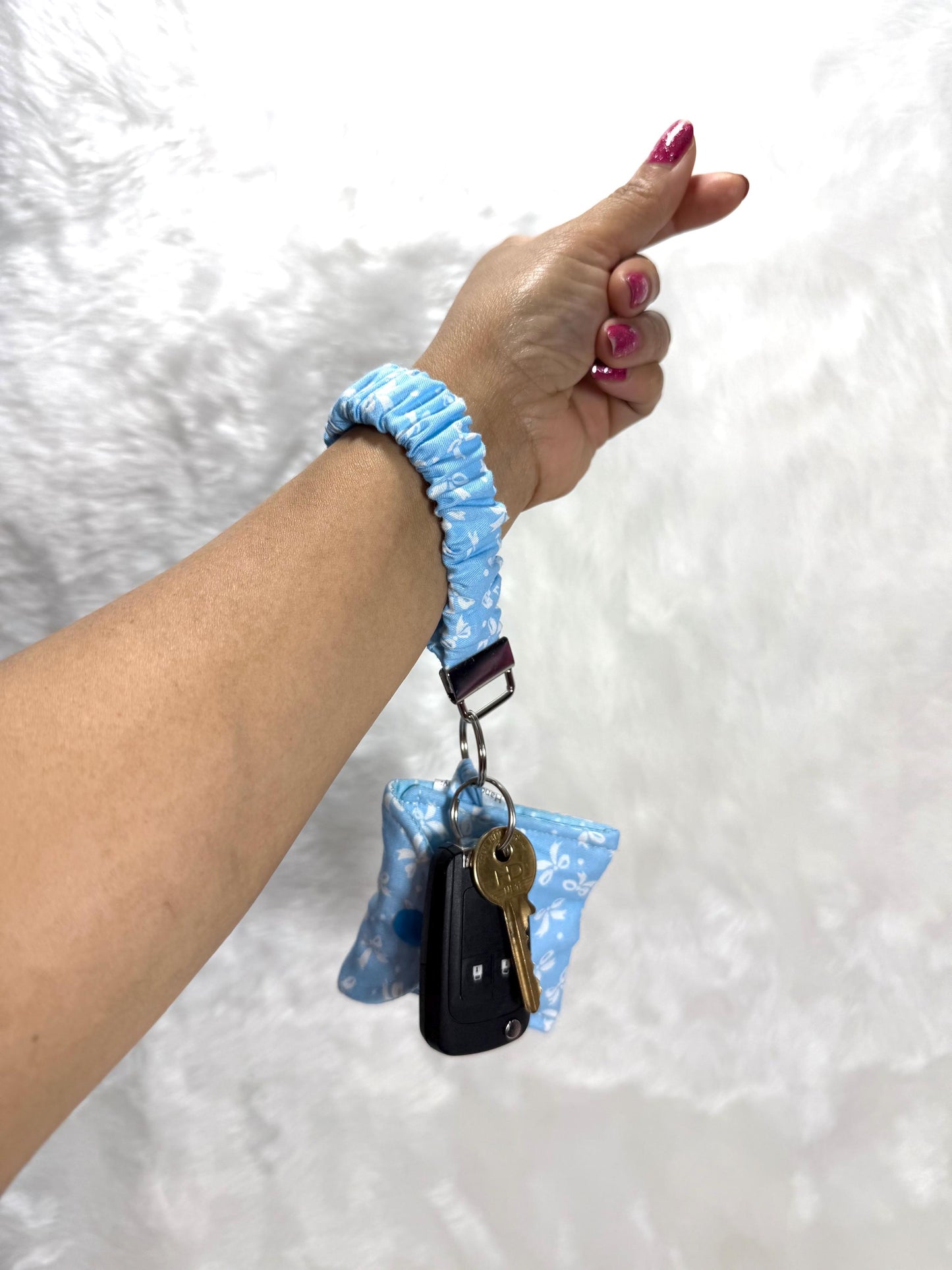 Scrunchie key holder/ Ear pod pouch/Keychain Wristlet Strap/Wristband Variety / Loop keychain / wristlet / Coin pouch / keychain wallet /