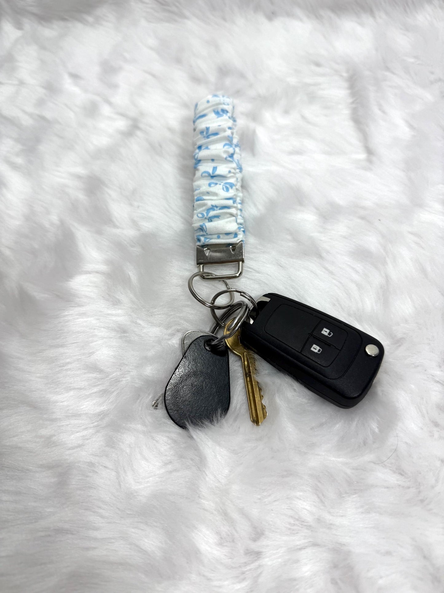 Scrunchie key holder/ Keychain Wristlet Strap Wristband Variety / Loop keychain / wristlet /