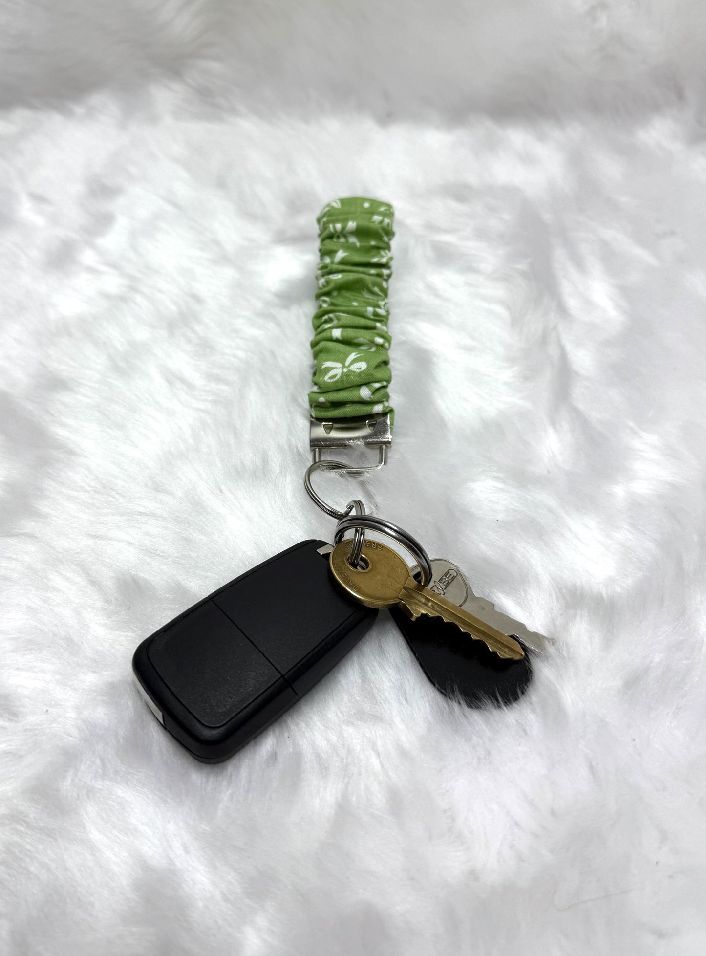 Scrunchie key holder/ Keychain Wristlet Strap Wristband Variety / Loop keychain / wristlet /