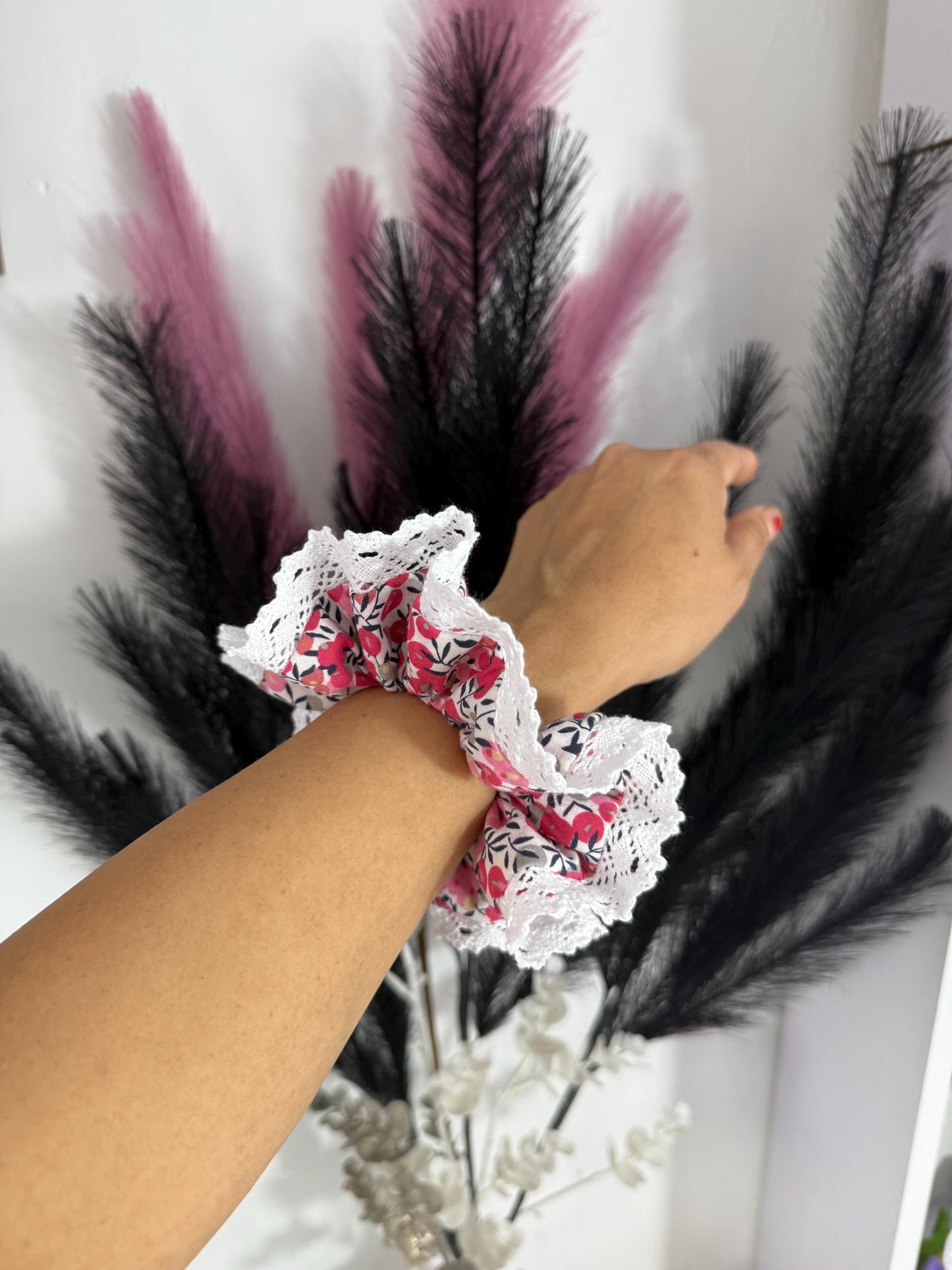 Liberty of London Scrunchies w/ lace/ Floral Lace Scrunchies/Hand made cotton hair tie/