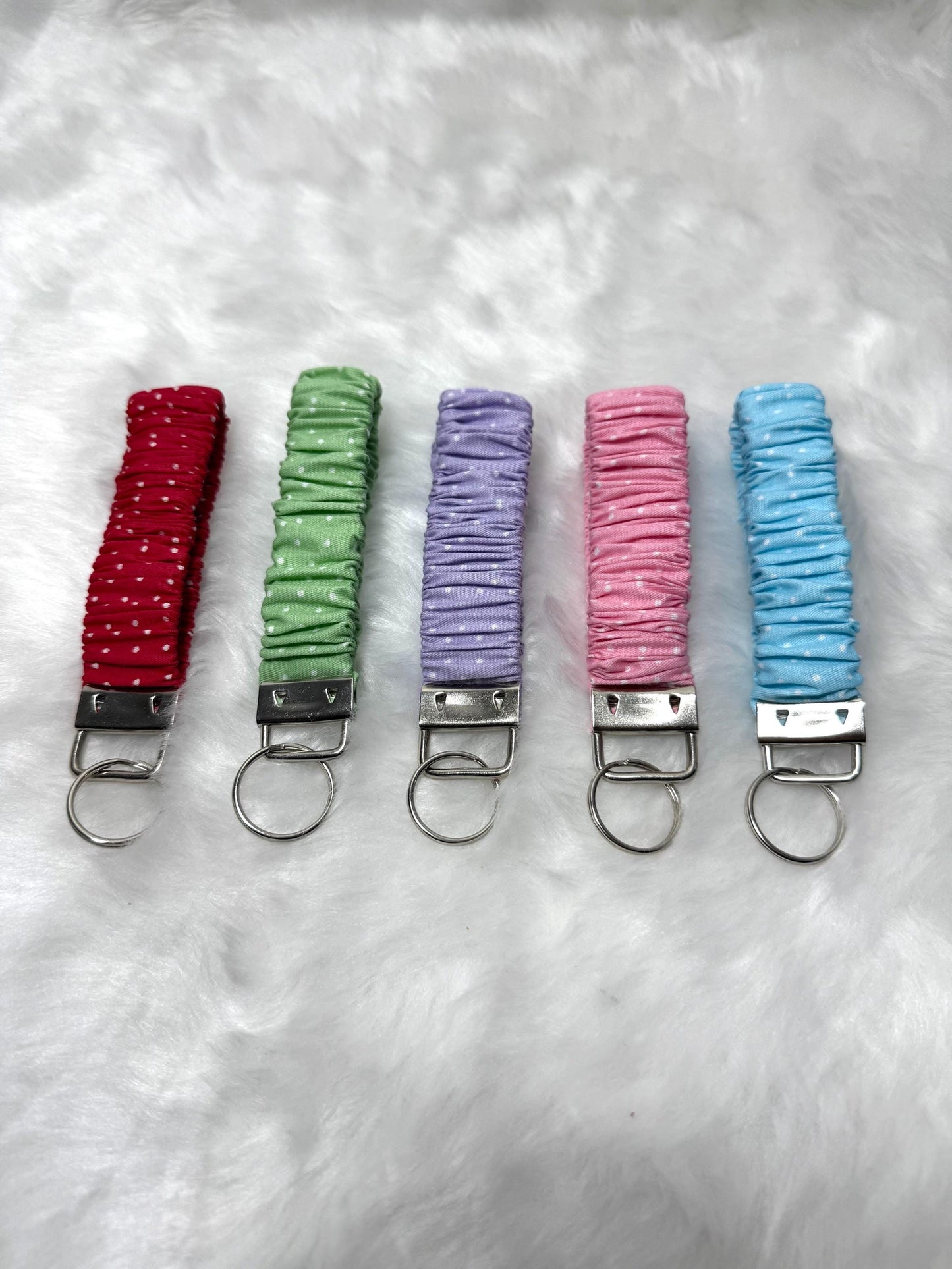 Scrunchie key holder/Scrunchie Key ring holder/Key chain Holder/ Wristlet keychain Holder